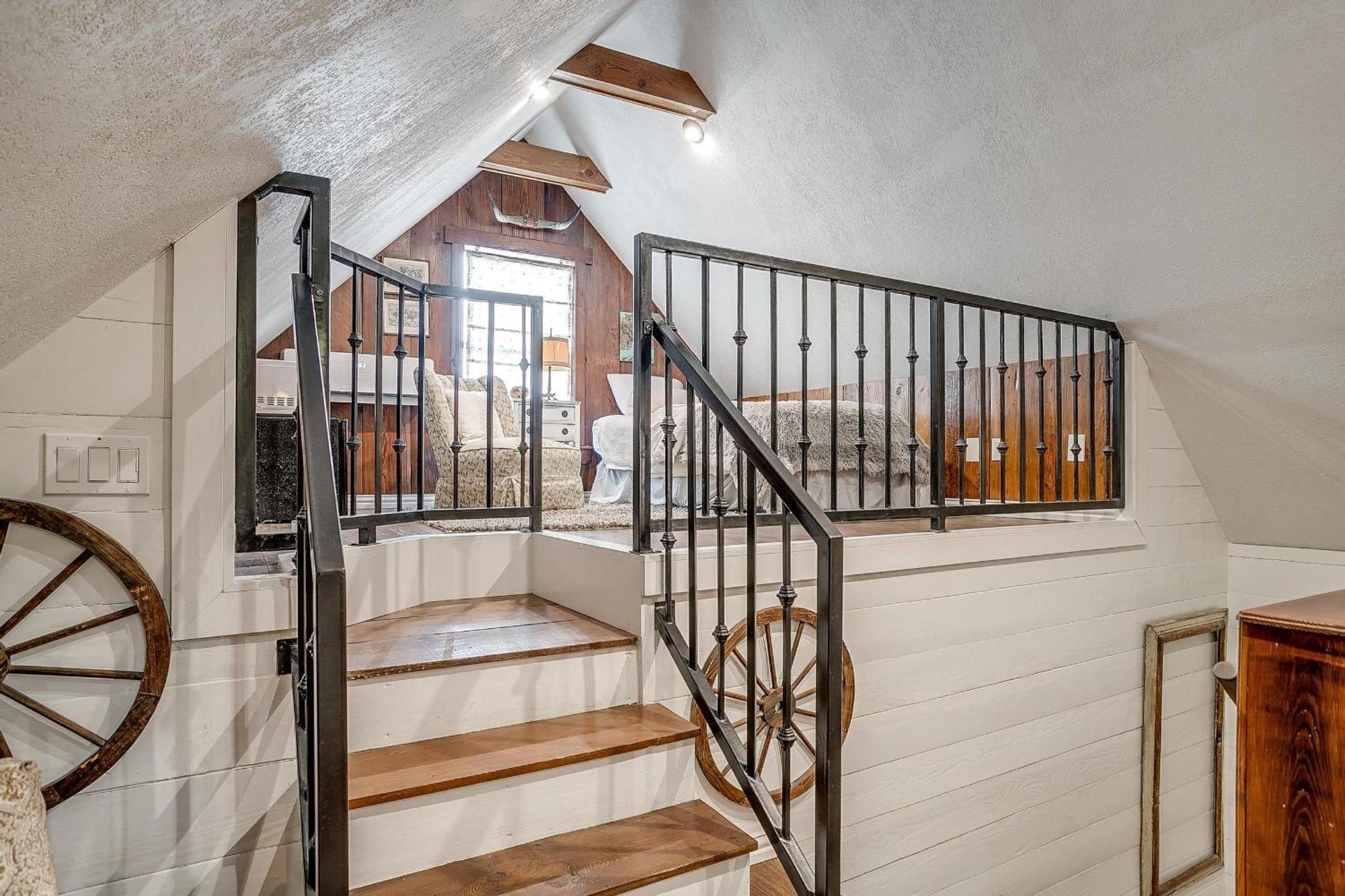 The Gallery House Boutique Hotel Stephenville Bagian luar foto