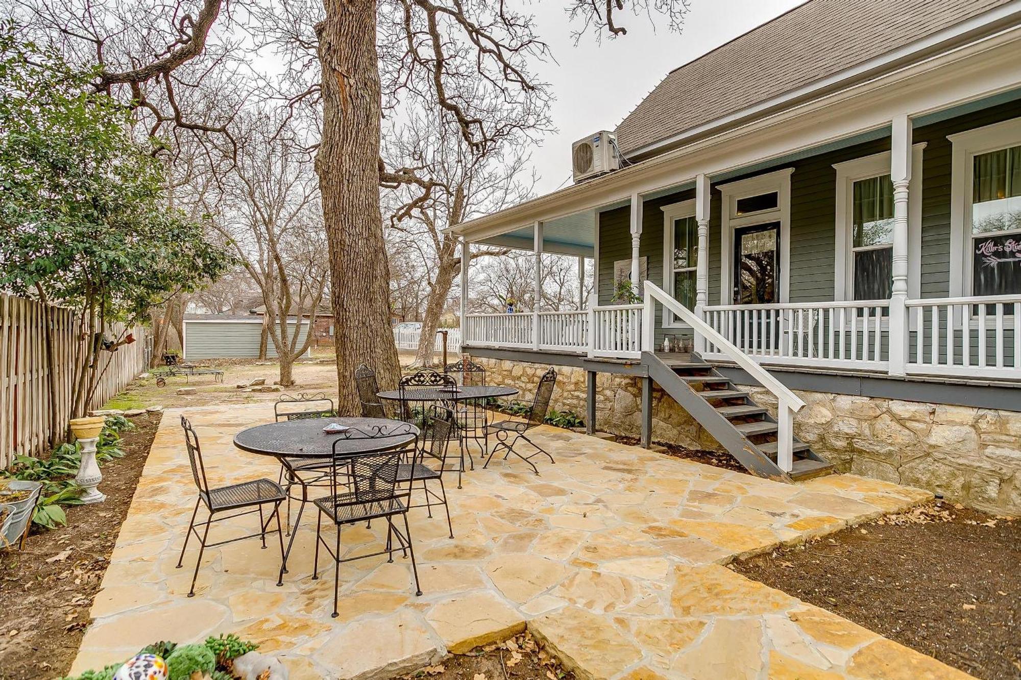 The Gallery House Boutique Hotel Stephenville Bagian luar foto