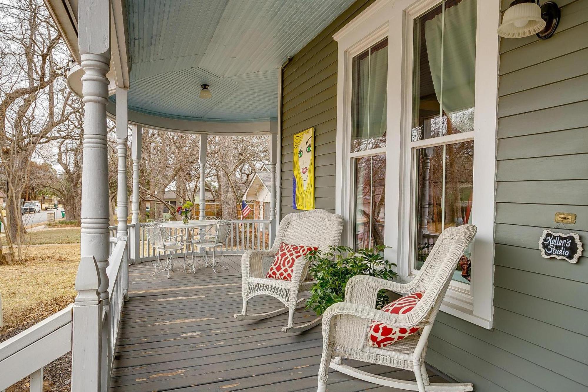 The Gallery House Boutique Hotel Stephenville Bagian luar foto